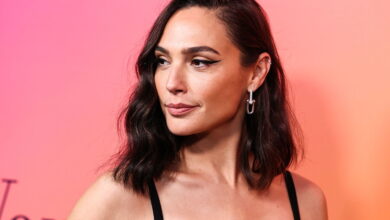 A ex-Mulher-Maravilha agora comanda a Disney com elegância sombria