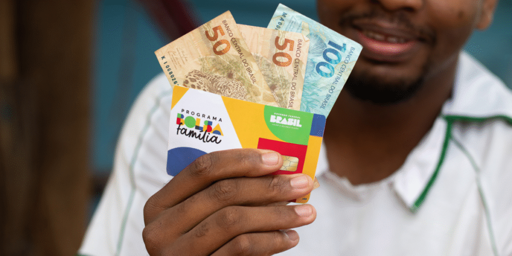 Empréstimo Bolsa Família 2025 quem tem direito e como solicitar com segurança