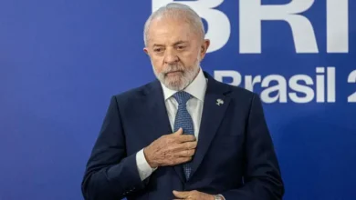 Lula reage à tarifa dos EUA, devolve carta e ameaça retaliação