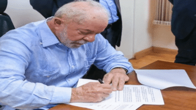 Presidente assina medida que muda tudo na emissão da CNH
