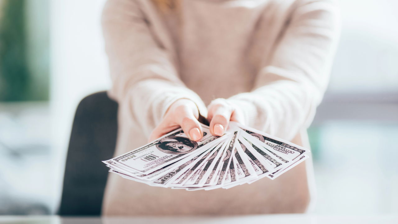 Profissões que pagam mais de R$ 4 mil e não exigem faculdade!