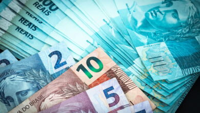 Salário mínimo sobe para R$ 1.945 e anima trabalhadores brasileiros
