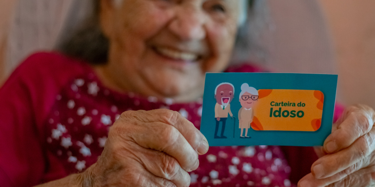 Carteira do Idoso confira os novos benefícios garantidos por lei