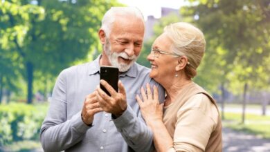 Idosos acima de 65 anos podem receber R$ 1.518