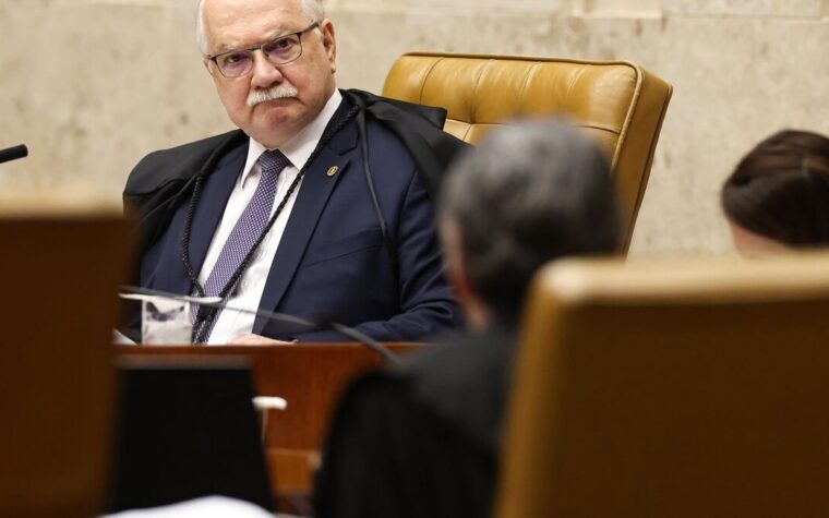 Carta assinada por ex-ministros defende apuração imparcial na crise do STF