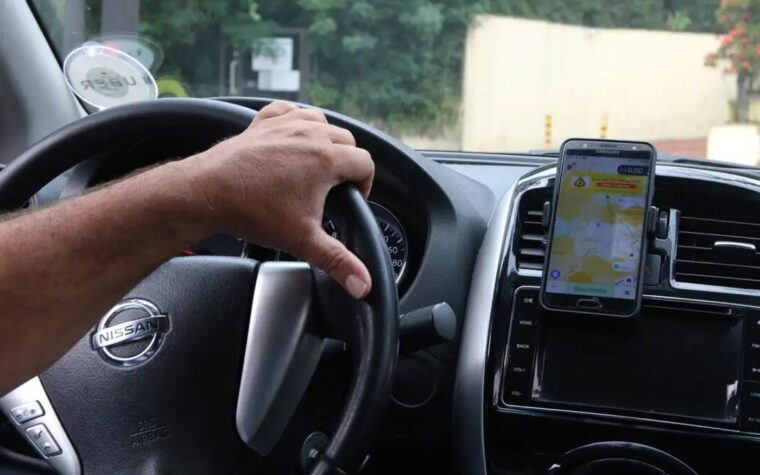 CMN atualiza crédito do Move Brasil para taxistas e motoristas de app